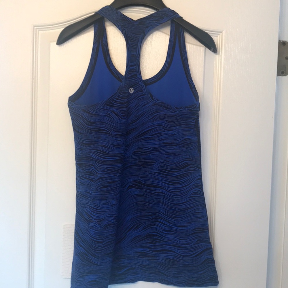 Women's Blue Patterned Racerback Tank Top - Picture 3 of 3